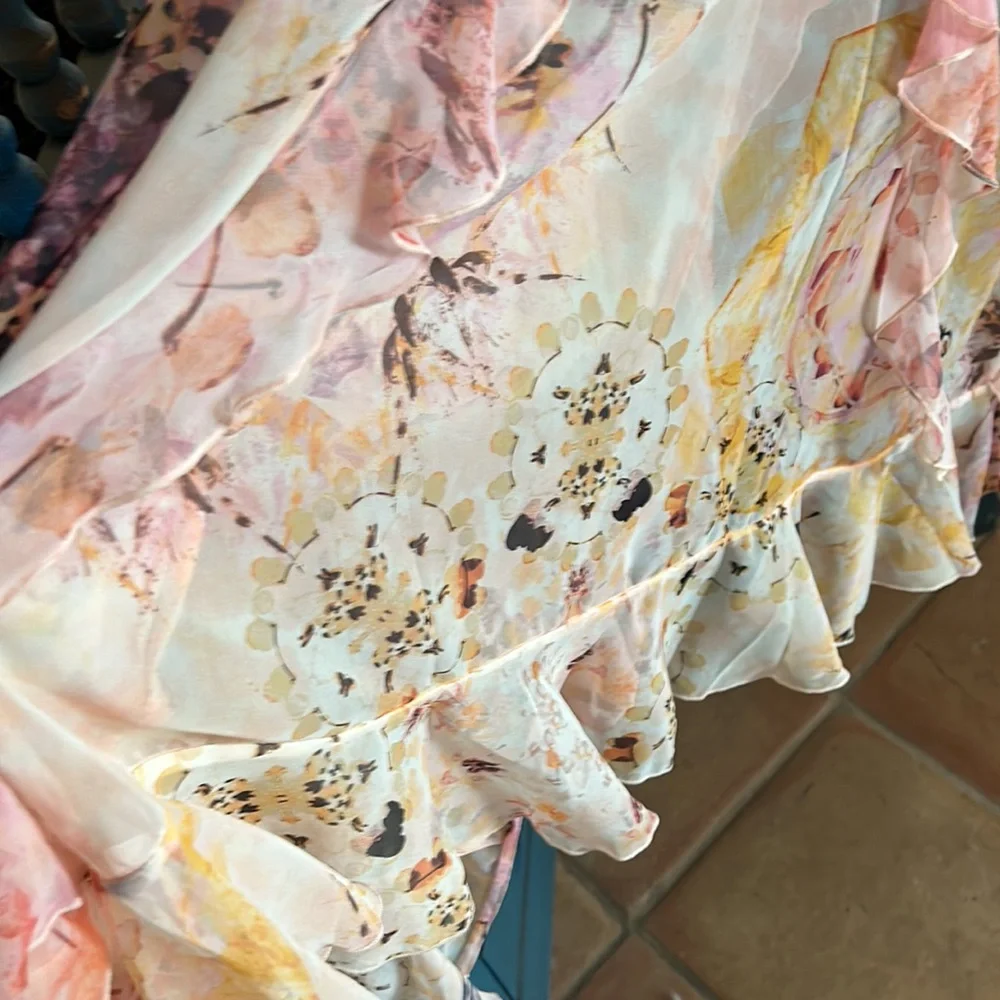 NWT Victoria’s Secret GORGEOUS Chiffon Wrap Belted Ruffle Robe with Bell SleeveS - Picture 8 of 10